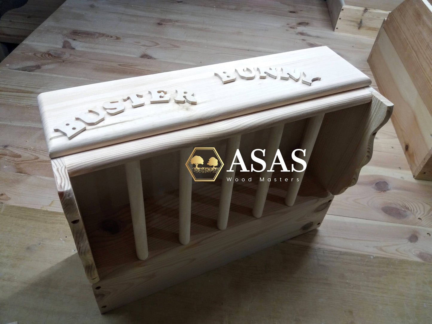 rabbit hay feeder with holes Large or medium, made by asaswood